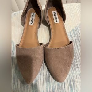 Steve Madden Size 8 Tan Suede Flats